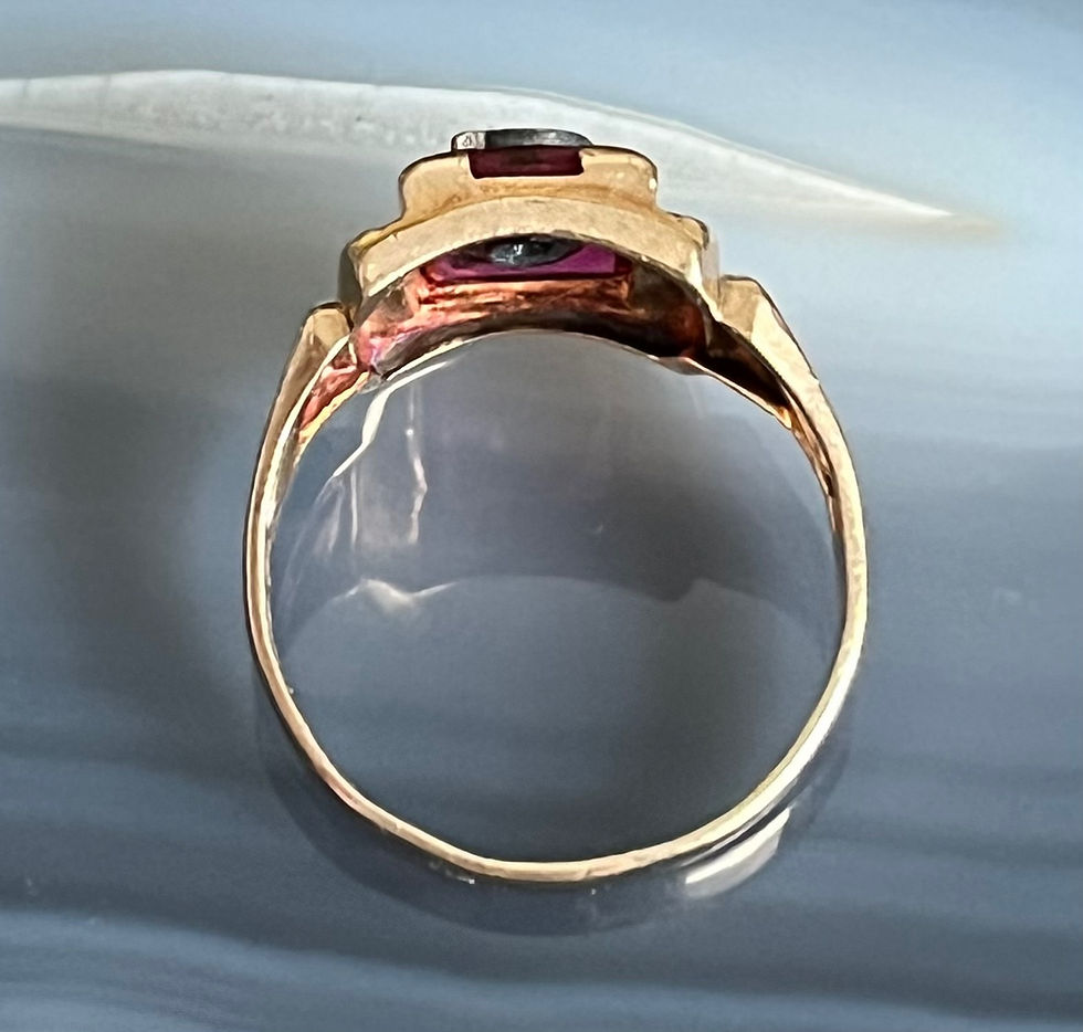 Thumbnail: Mens or Ladies Vintage 10K Gold Ruby Initial G Signet Ring