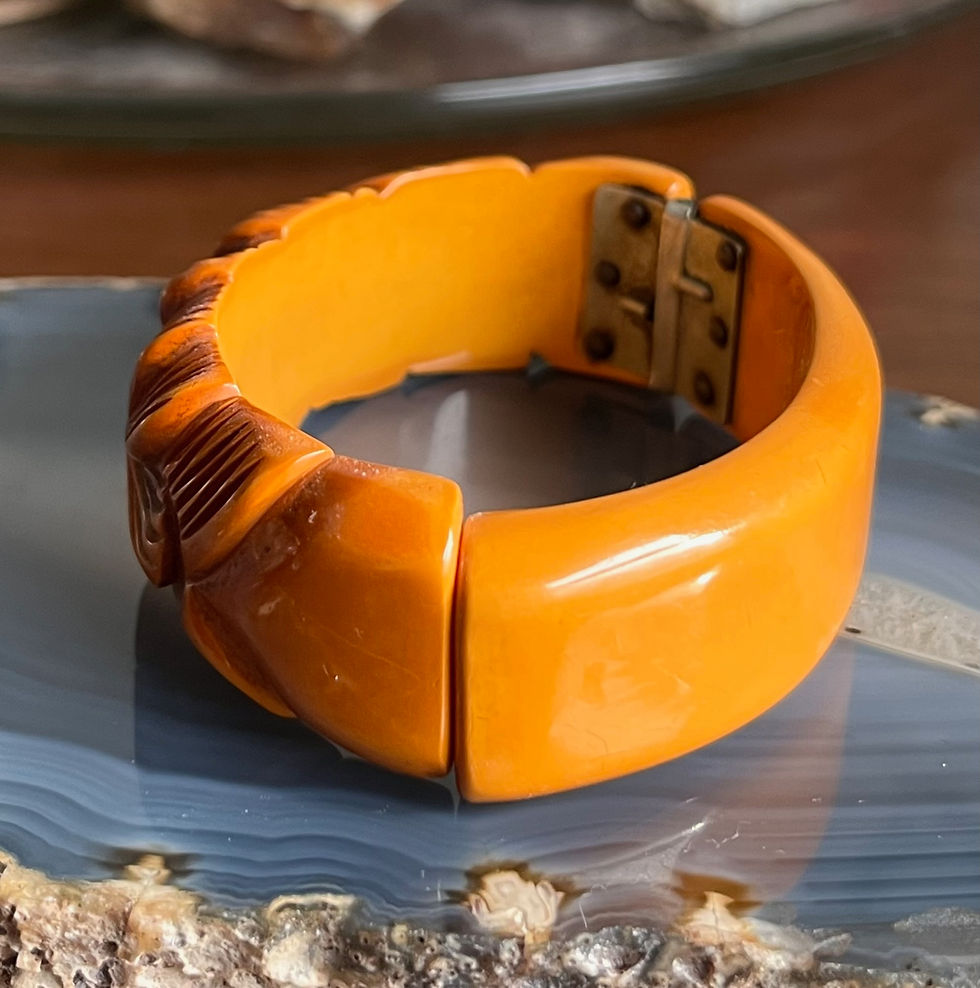 Thumbnail: Vintage Carved Floral Hibiscus Art Deco Bakelite Clamper Bangle Bracelet