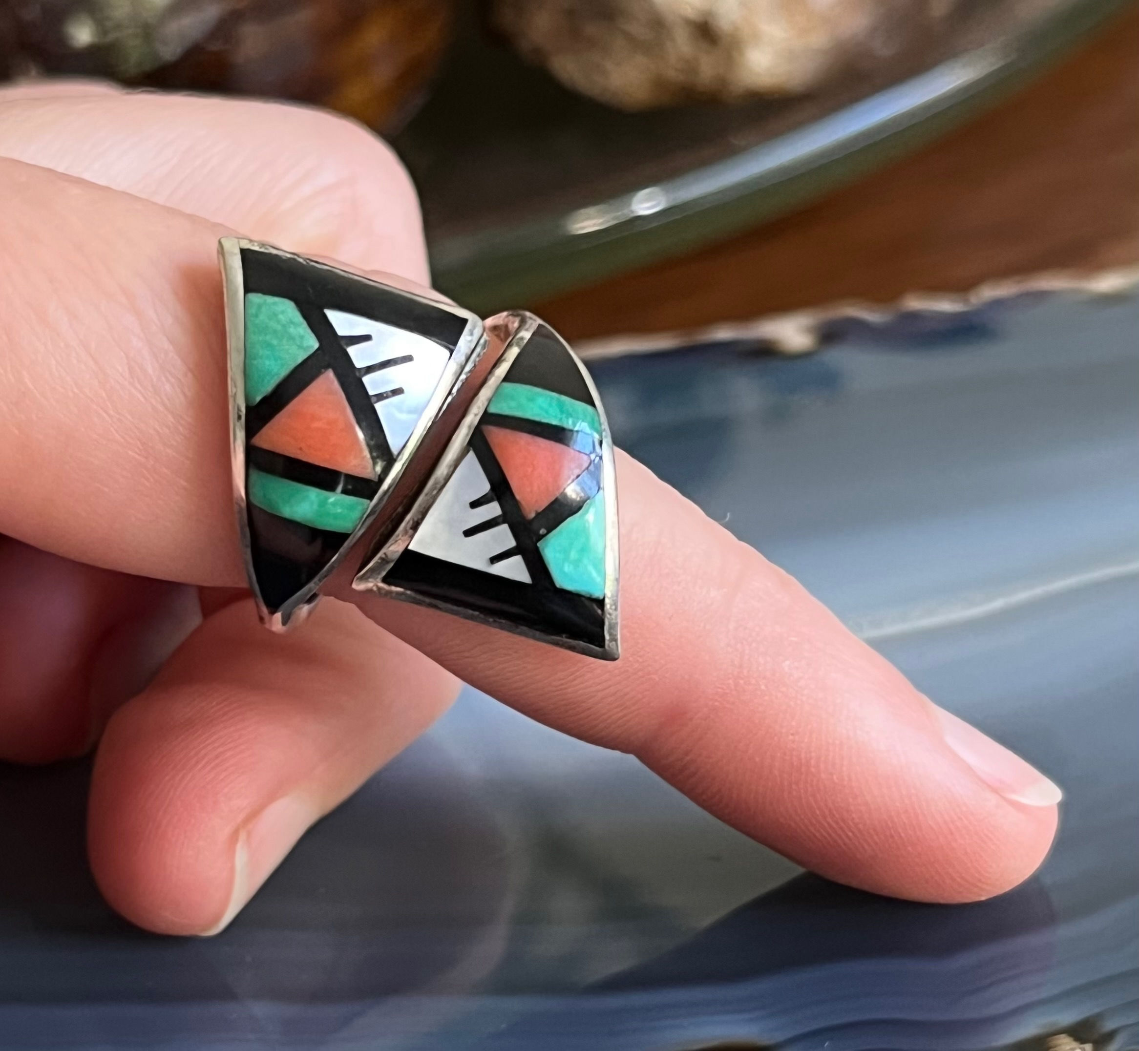 Vintage Native American Zuni Sterling Silver Inlaid Gemstone Bypass Ring