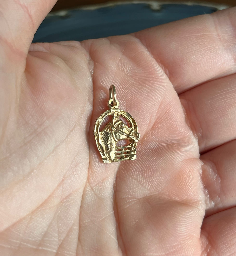 Thumbnail: Vintage 10K Gold Horseshoe and Horse Head Pendant or Charm