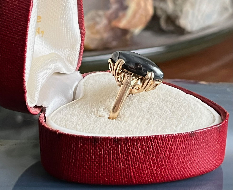 Thumbnail: Vintage 10K Gold Cabochon Navette Black Alaskan Diamond Ring