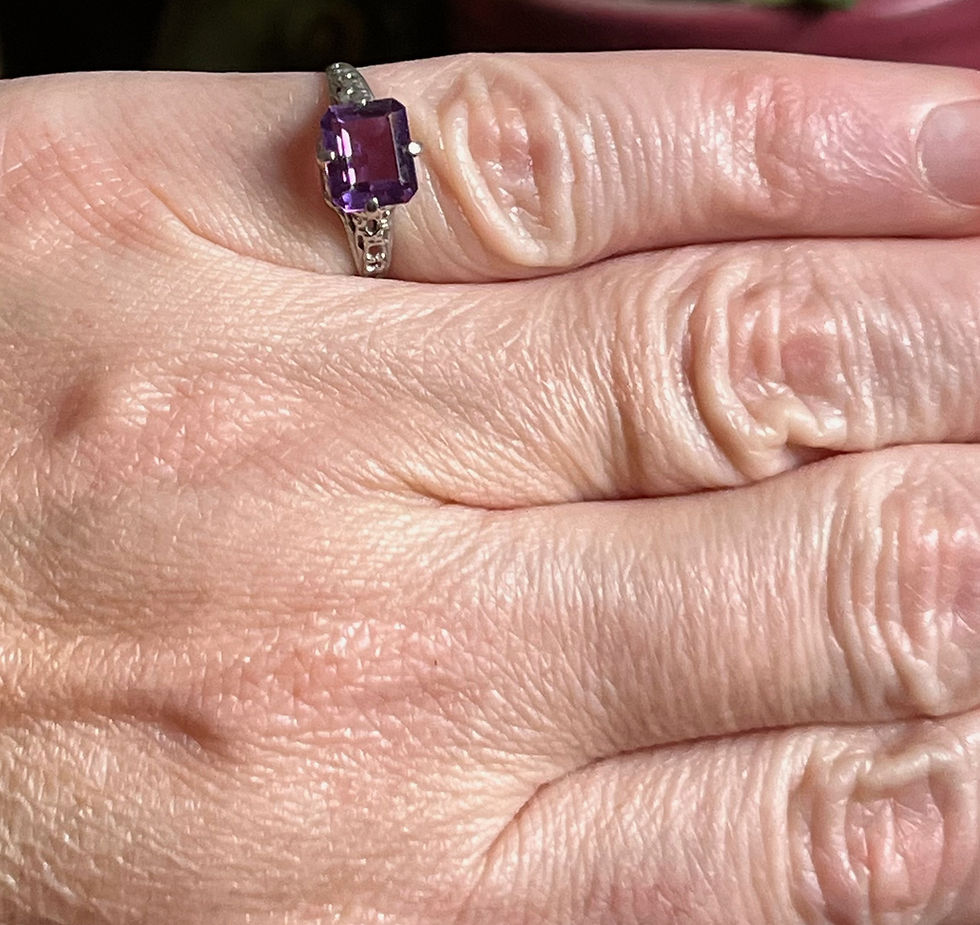 Thumbnail: Vintage Art Deco Style 14K White Gold Purple Sapphire Filigree Ring
