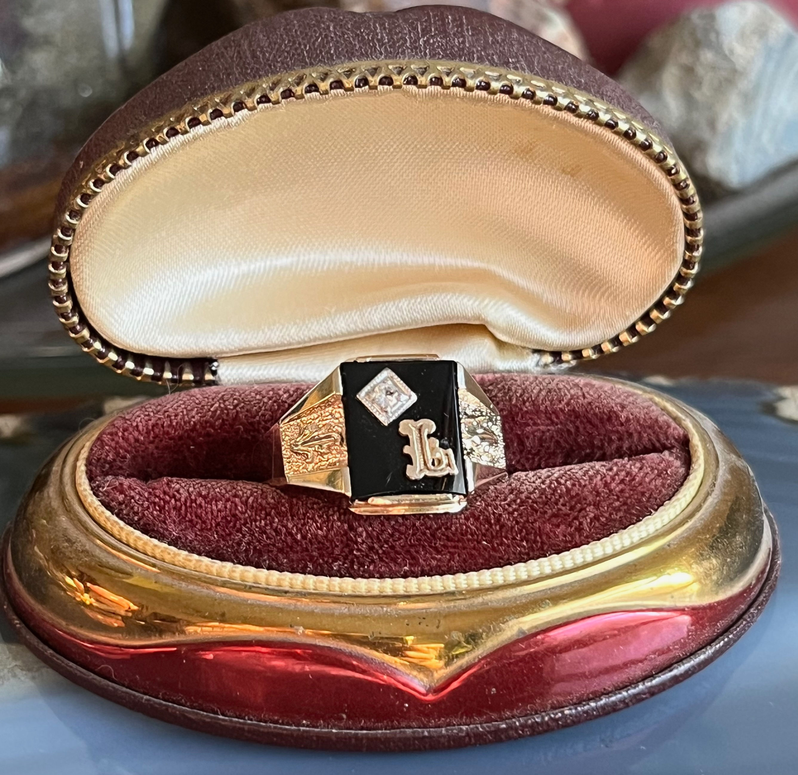 Vintage Art Deco Style 10K Yellow Gold Black Onyx Diamond Initial L Signet Ring