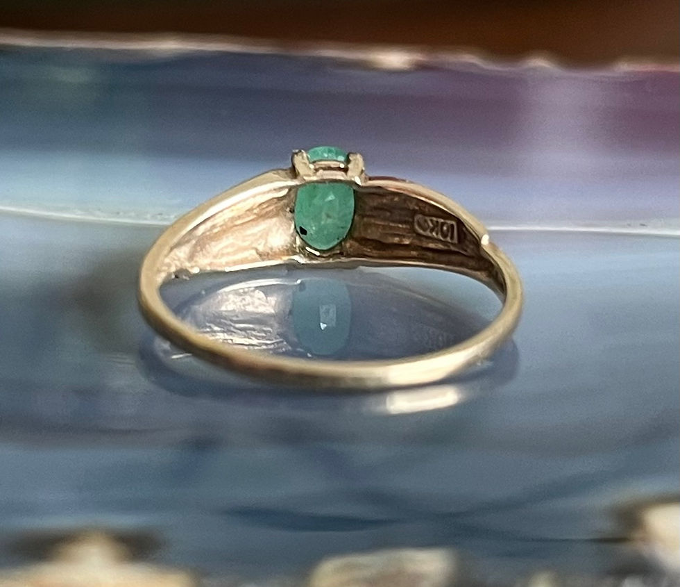 Thumbnail: Vintage 10K Yellow Gold Emerald Solitaire Ladies Ring