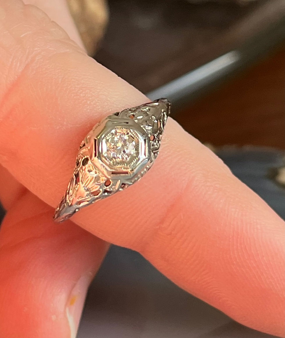 Thumbnail: Antique Art Deco 18K White Gold Diamond Filigree Engagement Ring