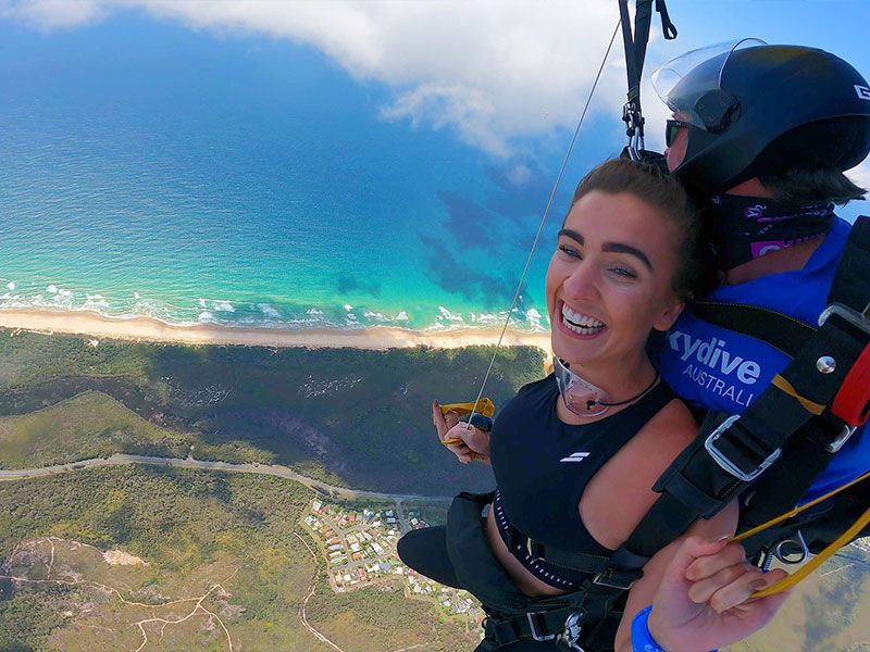 Thumbnail: Noosa Skydive