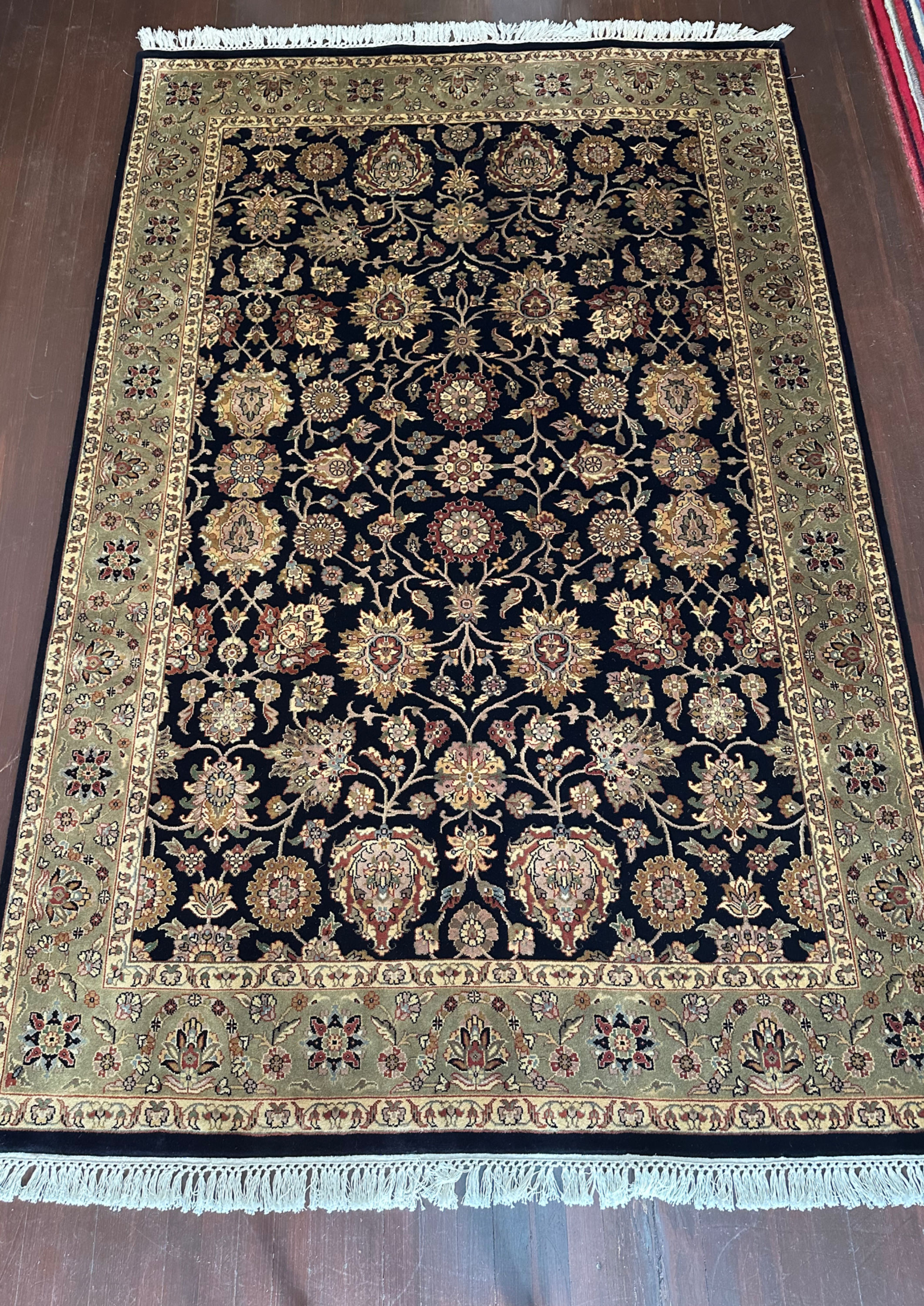 HandmadePersian Design