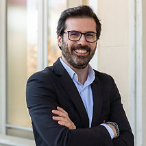 Javier Segura of Ronin Talent, customer of Artemis Leads, your B2B Outbound Lead Generatio