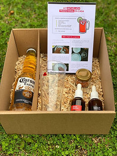 Skal Drinks Eventos Bogota Kits de cocteleria Kits cocteles Kits personalizados Anchetas fin de año Anchetas Empresas