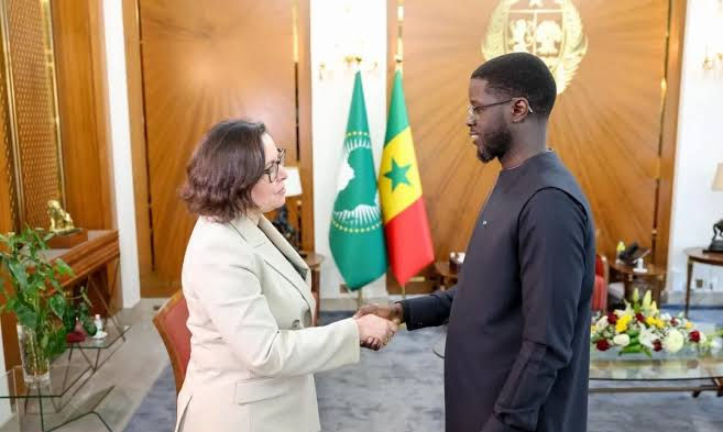 La dette et le FMI au cœur des préoccupationsBras de fer avec les créanciers, attente de l’approbation du FMI et réflexion sur le contenu local : l’agenda économique sénégalais s’annonce chargé.