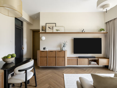 From Banking to Brushstrokes: A Serene Sanctuary at Double Cove
