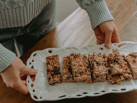 🍫 Barres à l’avoine et au riz soufflé (sans cuisson!)