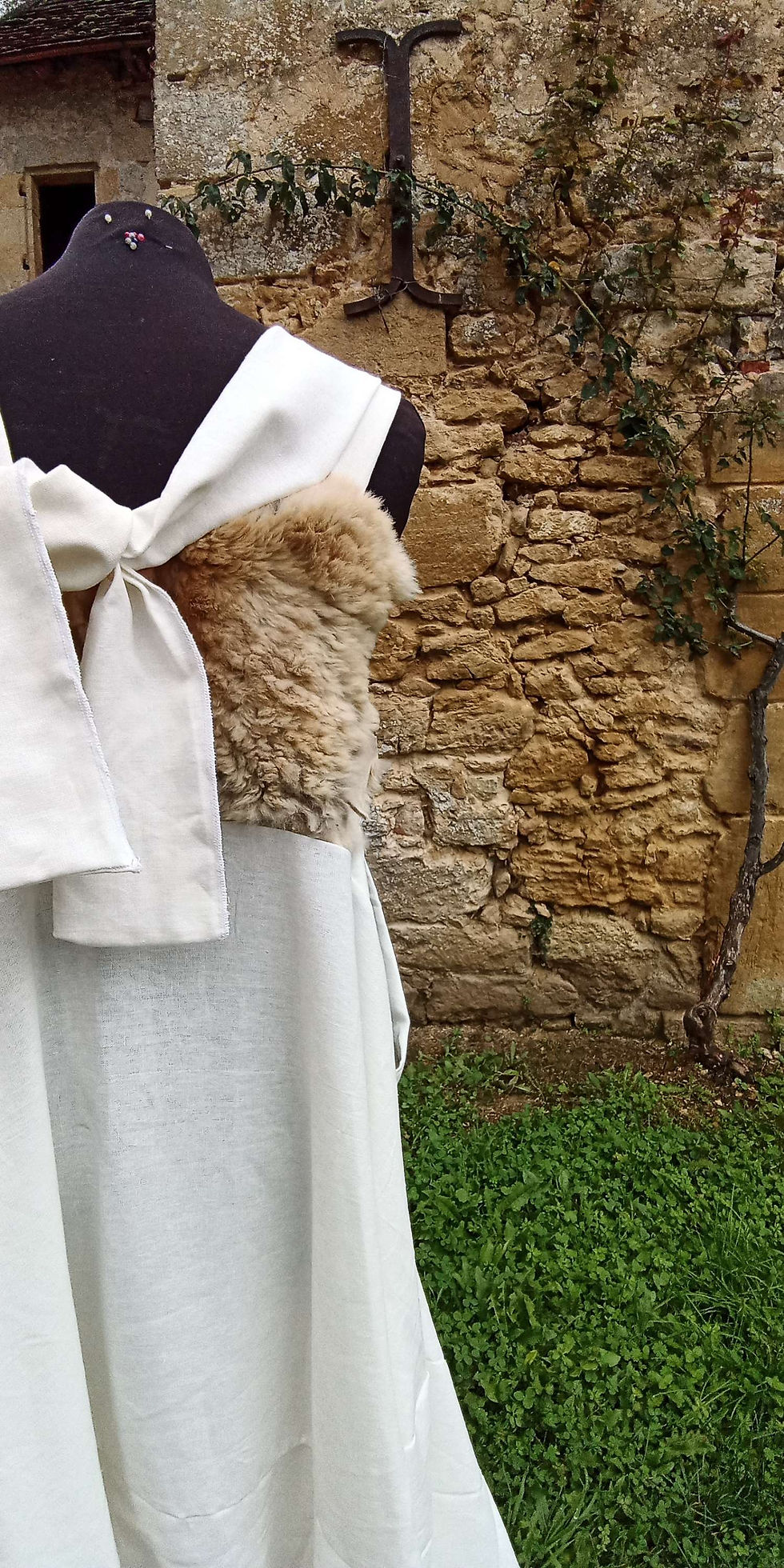 Thumbnail: Robe de cérémonie