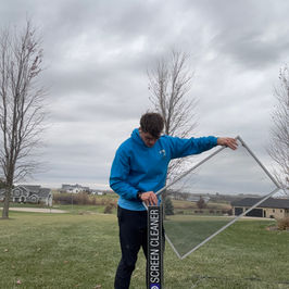Window screen cleaning
