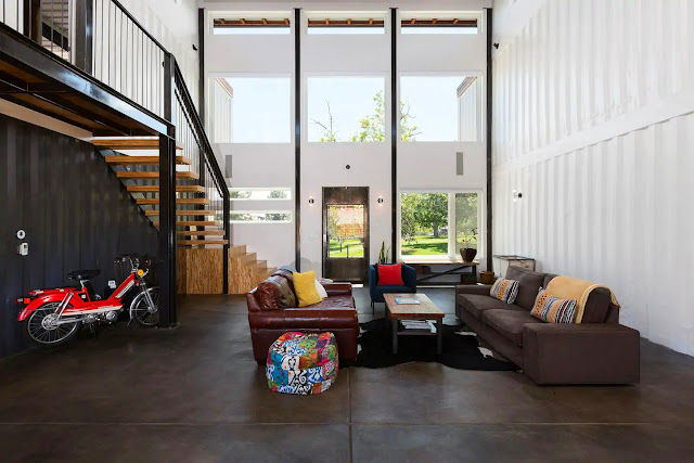 Beautiful_Nine_Shipping_Containers_Home_Denver 7