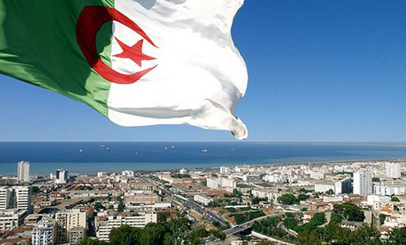 drapeau algérie ville d'Alger
