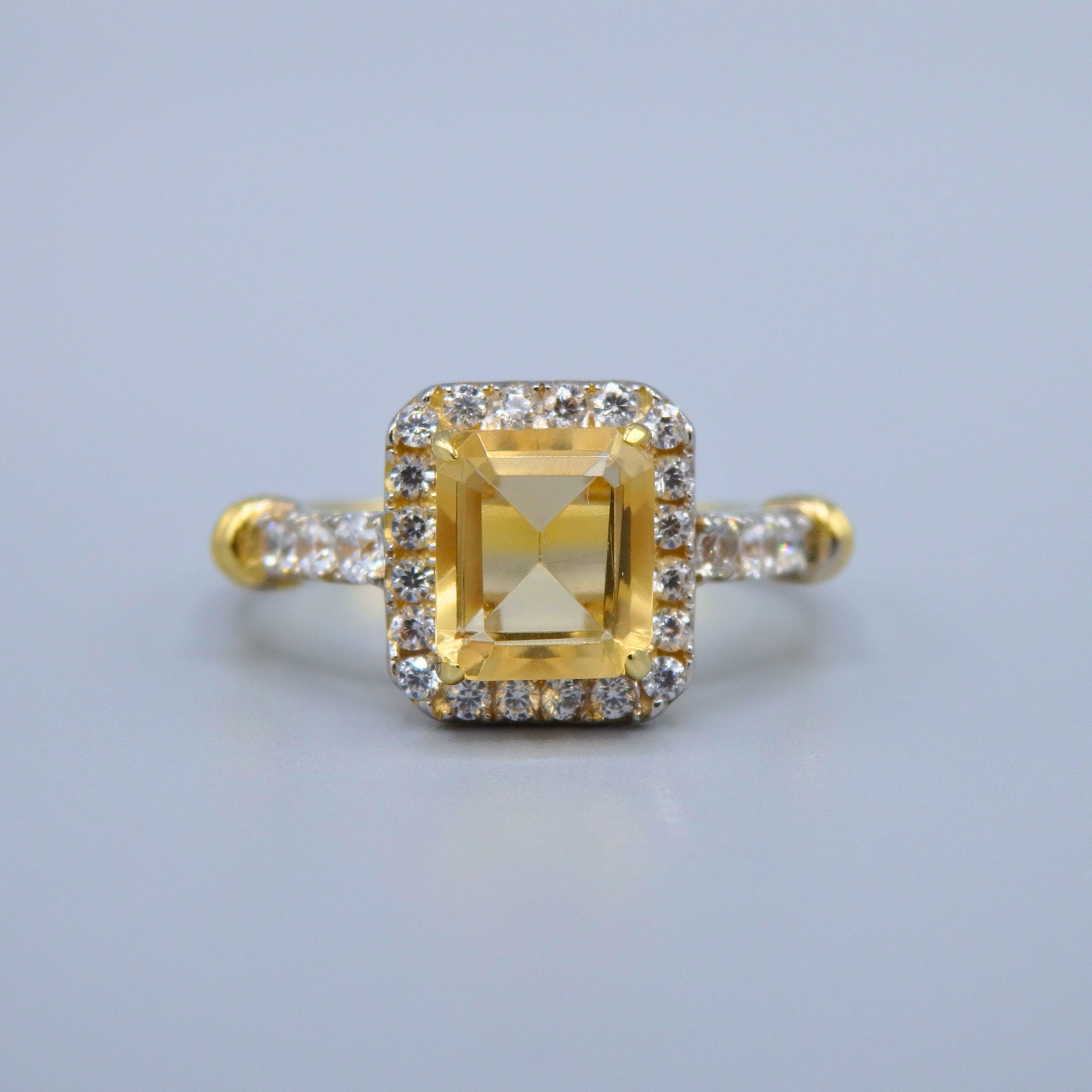 Entourage Citrine Ring
