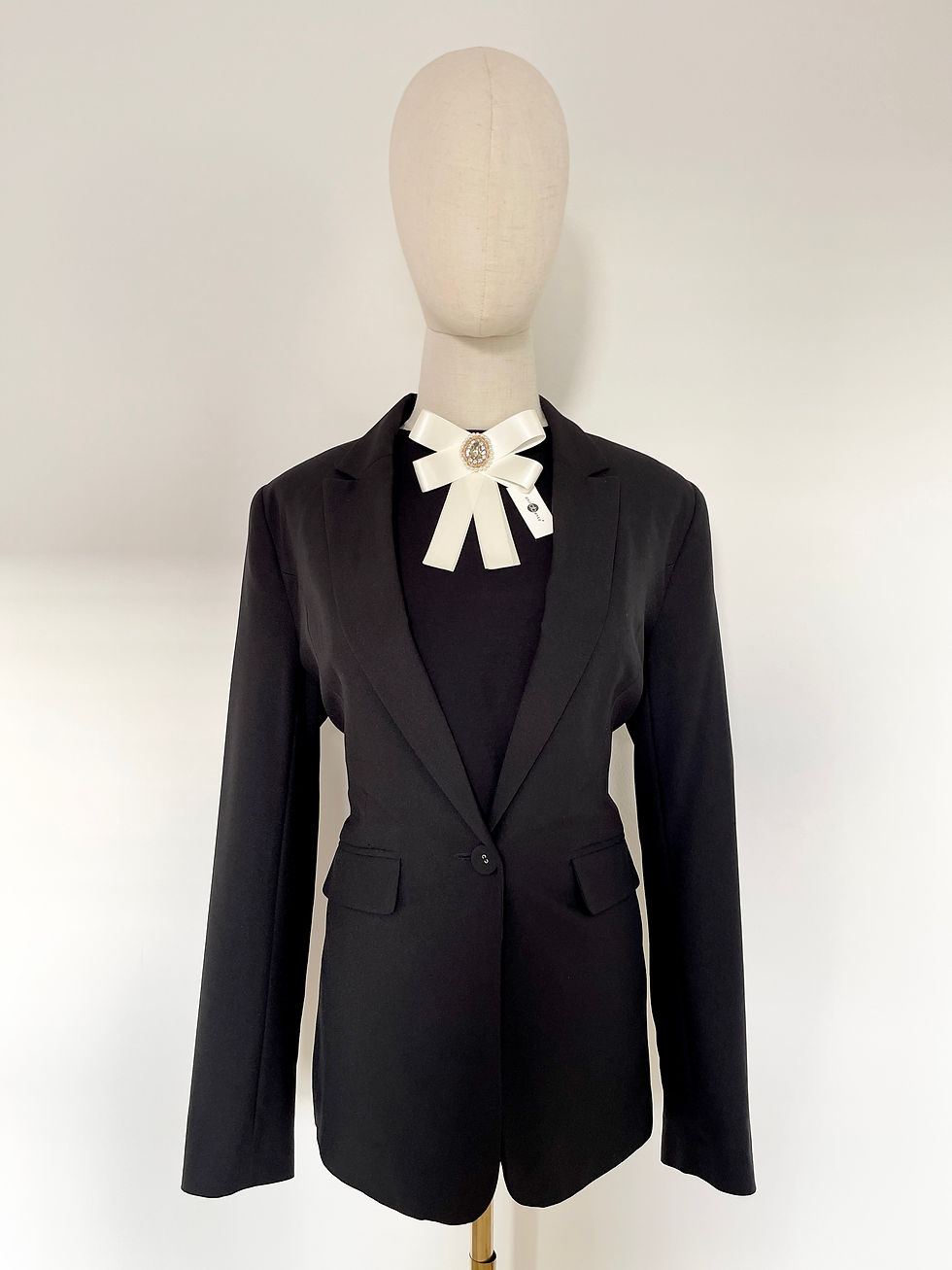 Thumbnail: Neck Tie Brooch