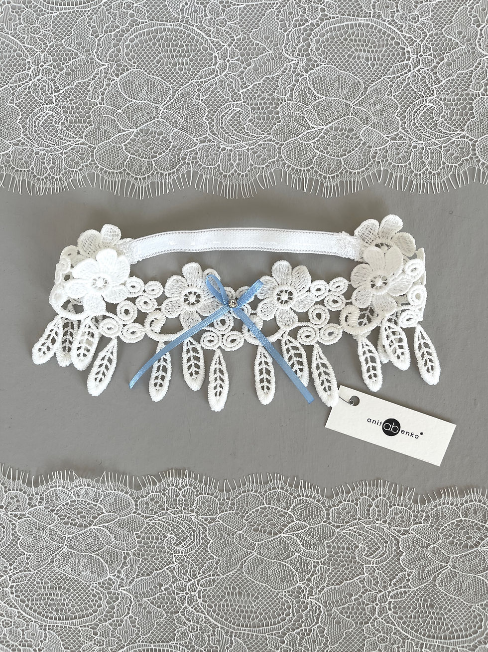 Thumbnail: Something blue garter