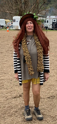 dress up 4.PNG