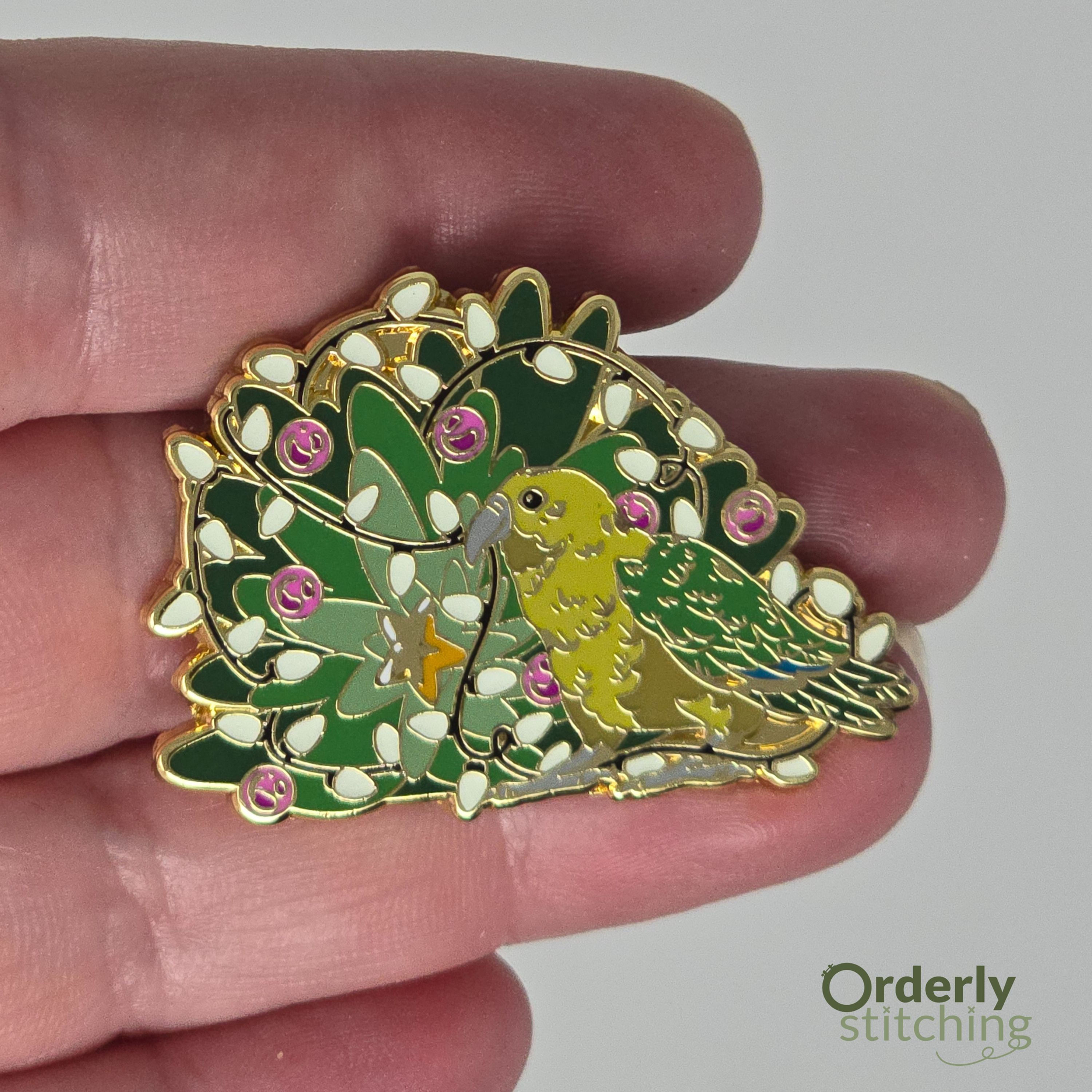 Kea's Holiday Havoc - Enamel Needle Minder