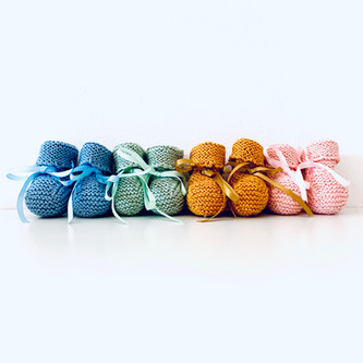 Hand made booties (By Mamydo)