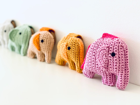Hand made elephants (By Mamydo)
