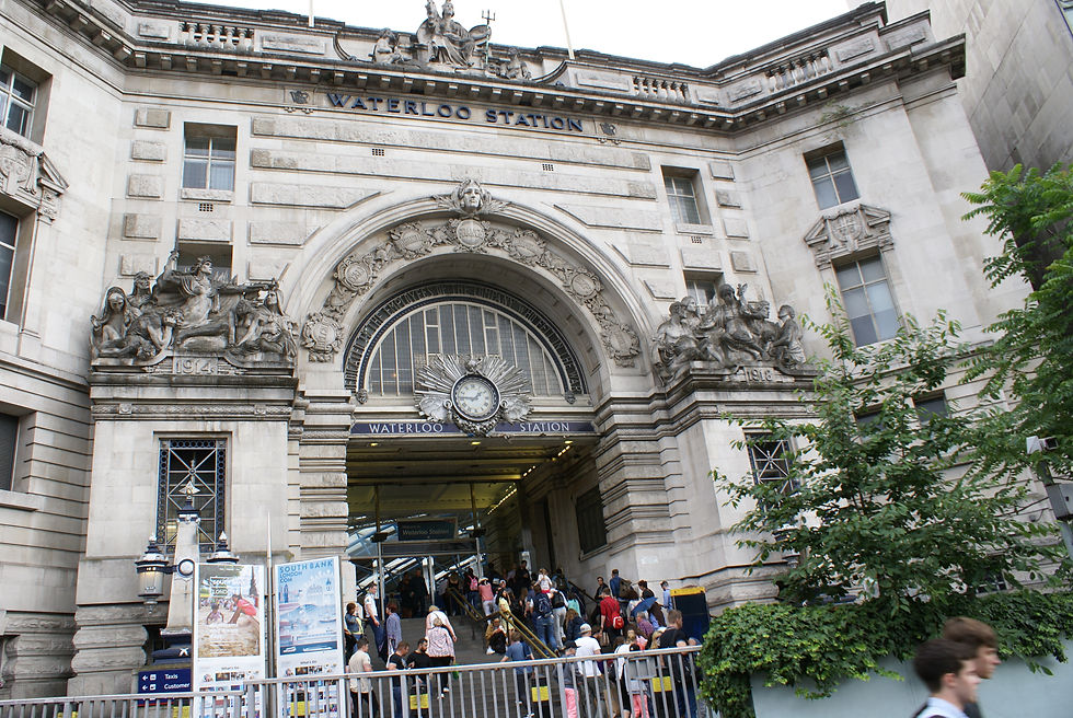Waterloo Train Station