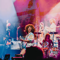 Jessie's Girl Live Shoot