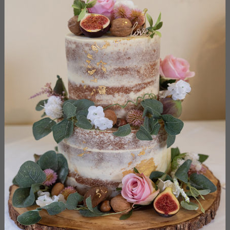 TRADITIONAL FRUIT CAKE OR NOT?