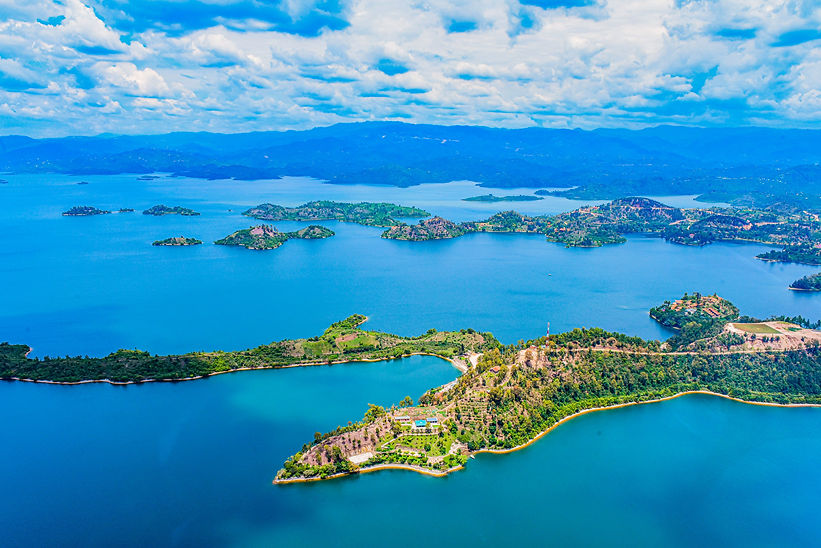 View Karongi_Kivu Lake.jpg
