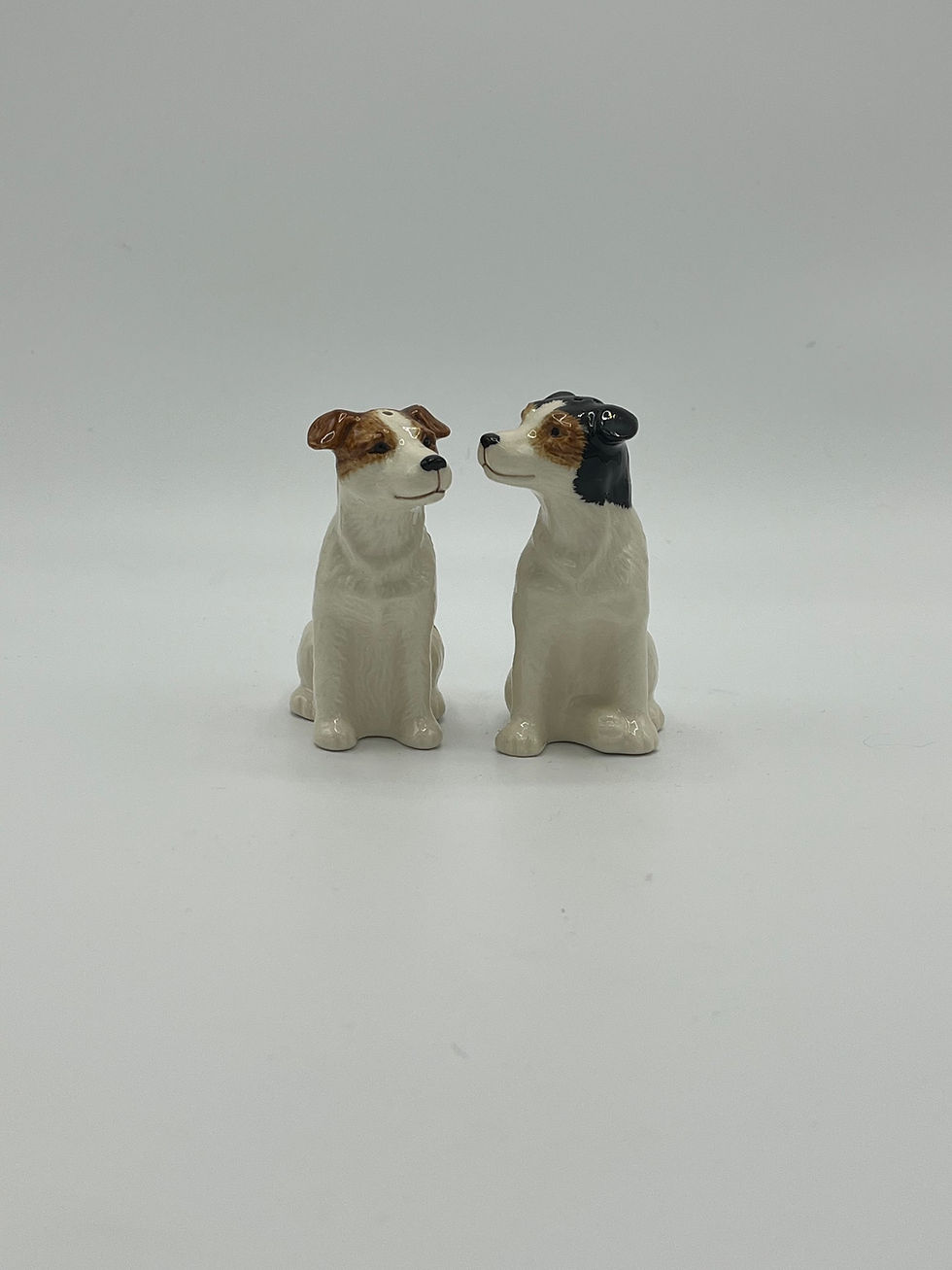 Miniaturbild: Salz und Pfeffer aus Porzellan.Unterschiedliche Tiere