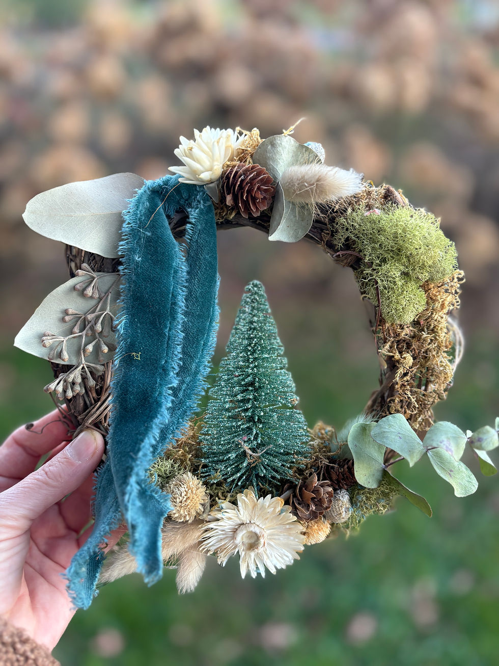 Thumbnail: Winter Sweet Wreath Workshop