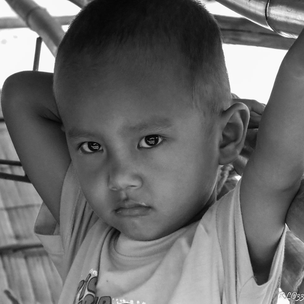 Thaïlande : jeune Kayaw