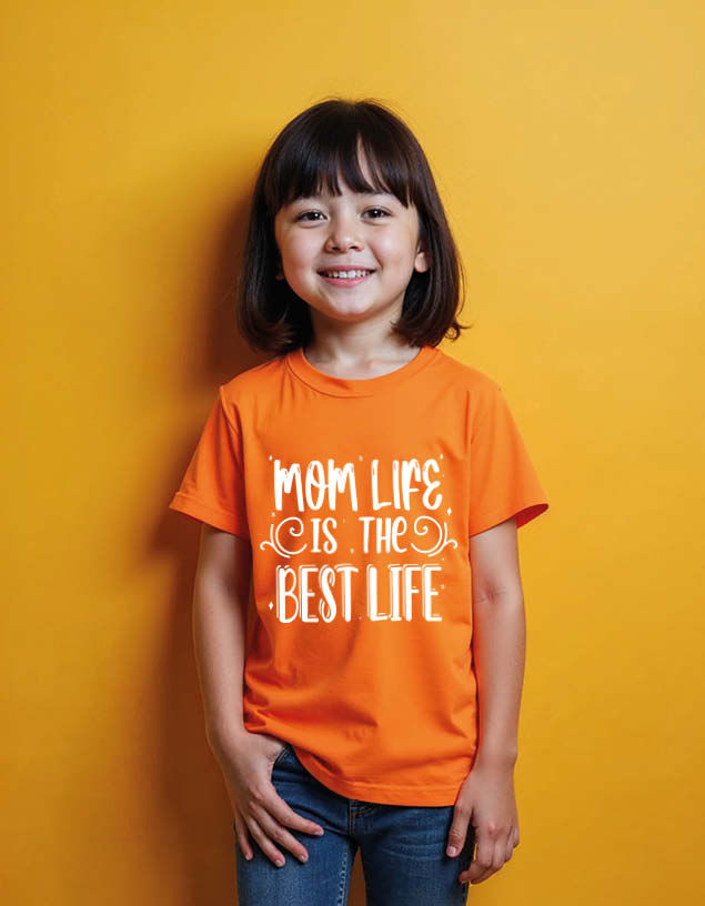 Thumbnail: Mom life is the best life Unisex Printed Graphic T-shirt