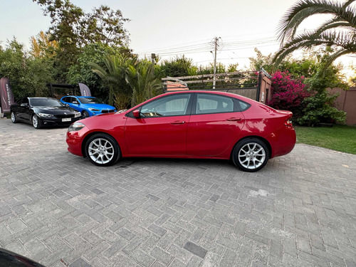 Miniatura: Dodge Dart 2014