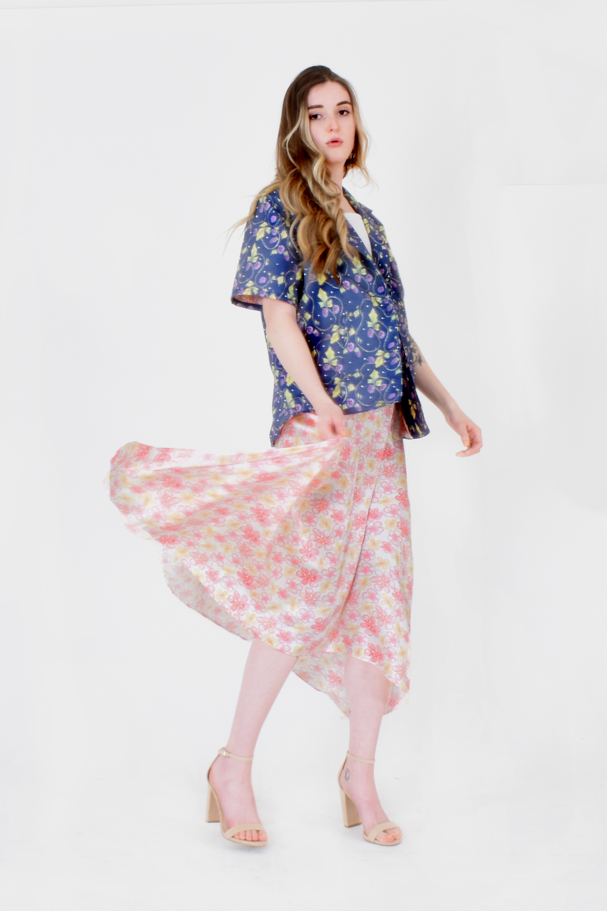 Blackberries Resort Shirt & Poppies Draped Skirt