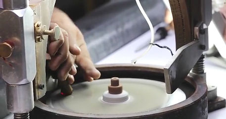 Gemstone-polishing.jpg
