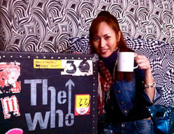 Yoko Hallelujah ヨーコハレルヤ(ハレルヤ洋子)