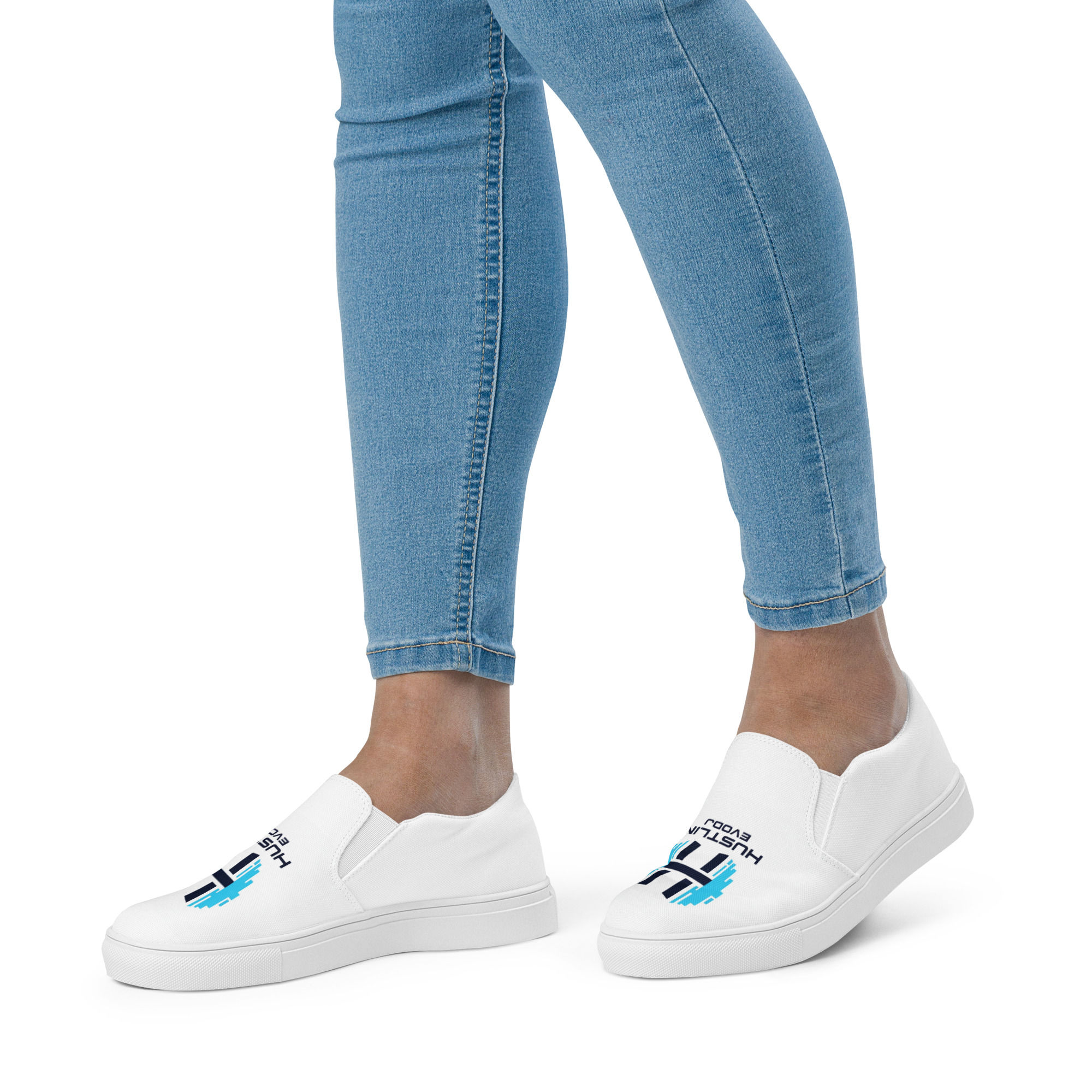 Women’s slip-on canvas shoes