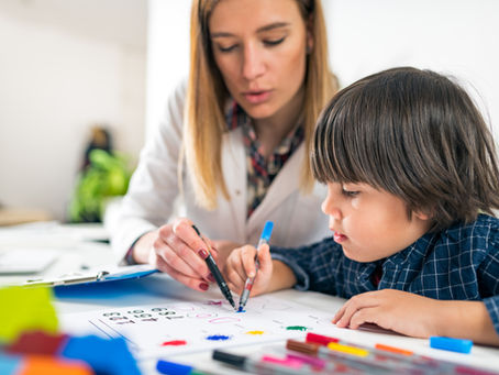 Capacitação de professores é pilar para a inclusão de alunos atípicos