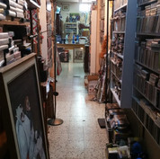 ענתיקה של מוטי במושב מבקיעים