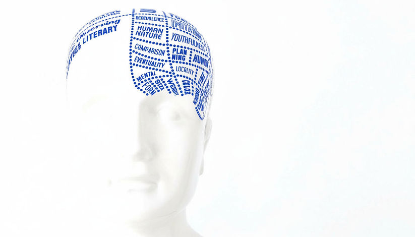 gemini-2.5-flash-image_change_toutes_les_parties_noires_en_bleu_ciel_profond_sans_remplir_