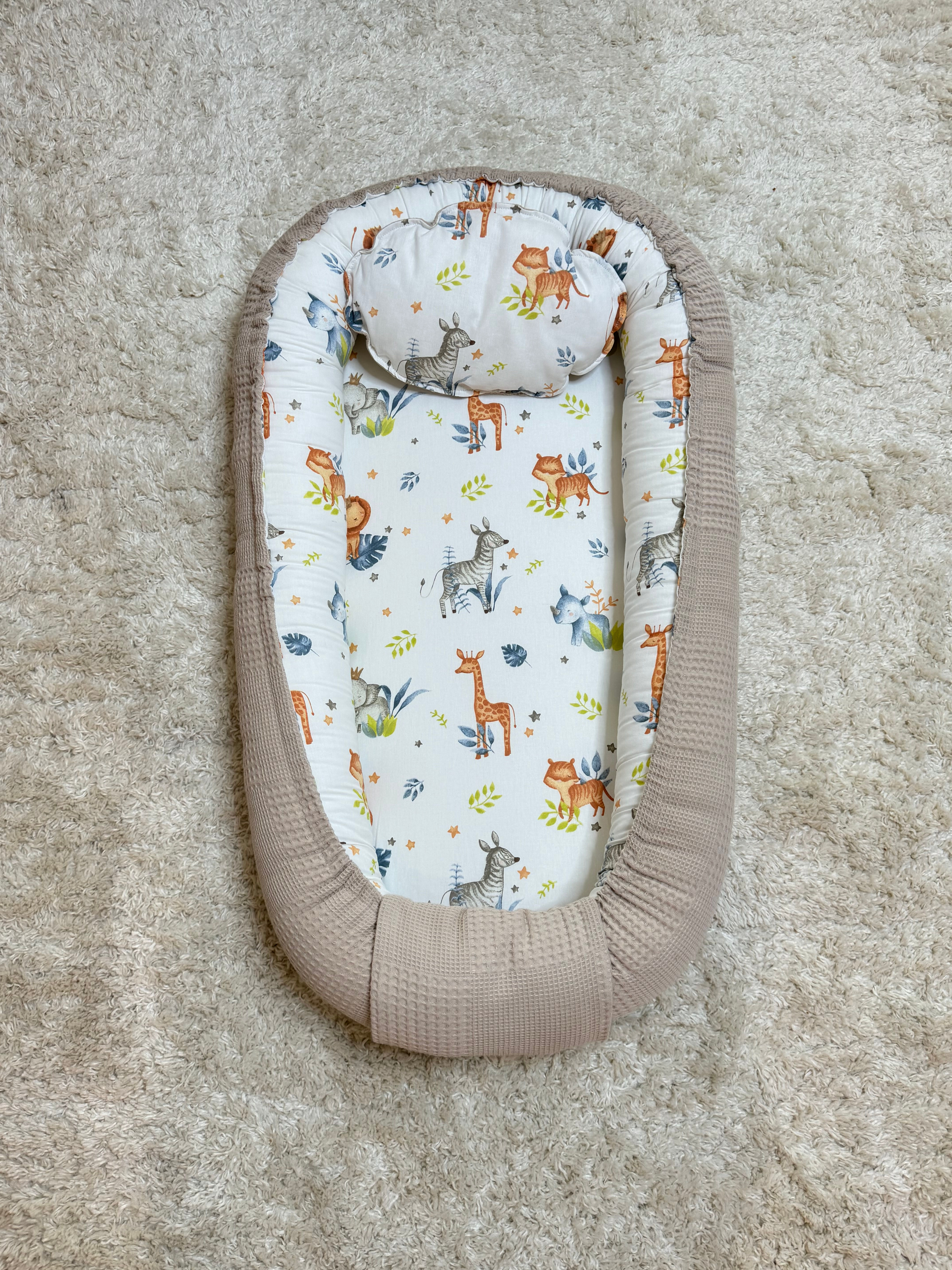 בייבי נסט חיות ספארי בשילוב פיקה בז