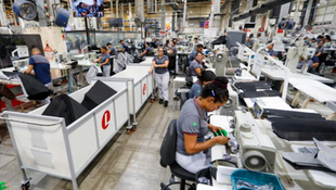 DESENVOLVIMENTO ECONÔMICO