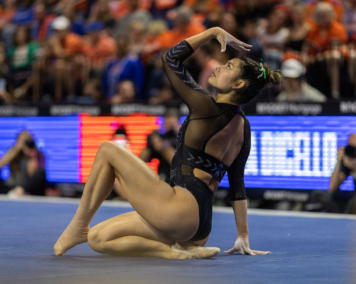 KAYLA FLOOR copy.jpg