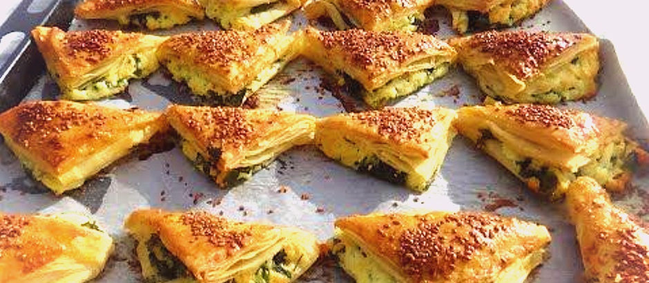Az Malzemeli Kolay Börek Tarifi