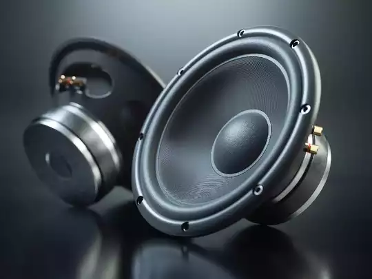 car-speakers-86483599.webp