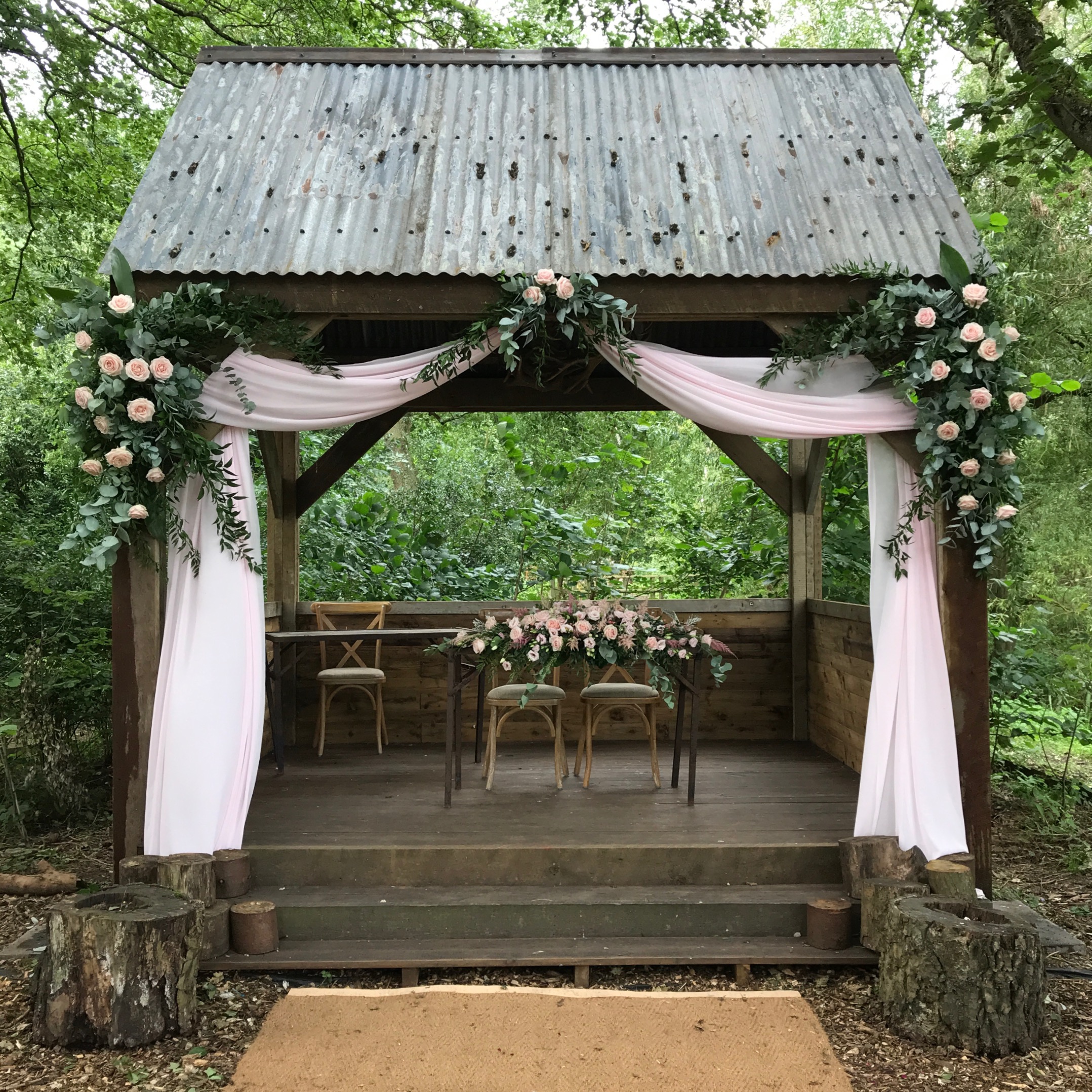 CEREMONY DRAPING