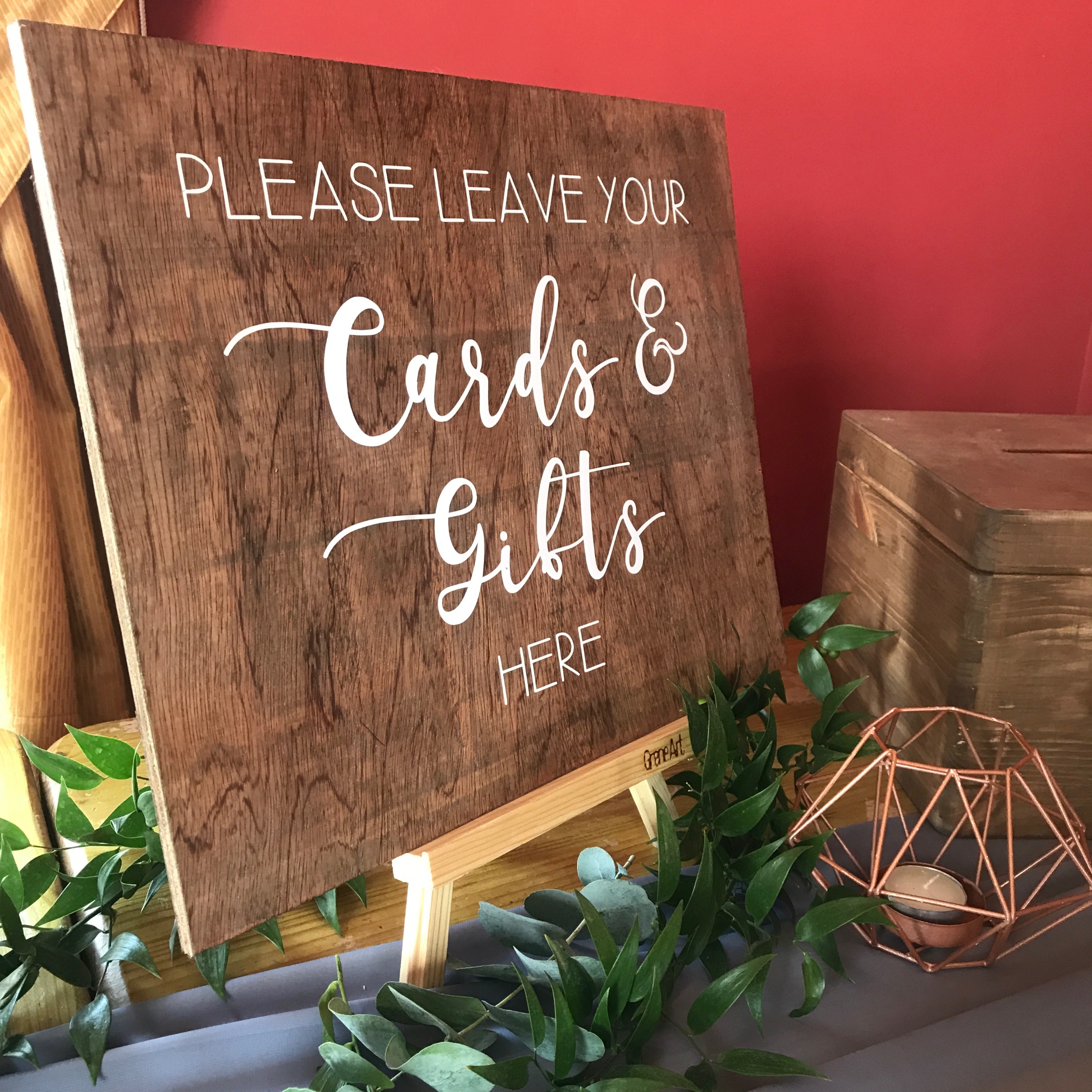 A4 WOODEN CARDS & GIFTS SIGN